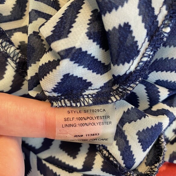 41 Hawthorn Geometric Print Blouse Copper Stud Accents Short Sleeve Size Small - Picture 7 of 8